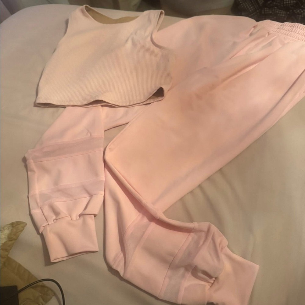 Women's Pink Sleeveless Top and Jogger Set